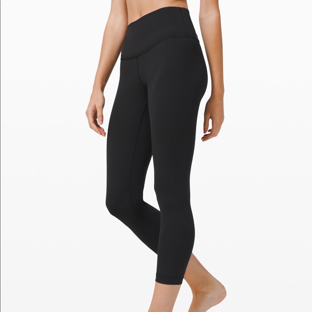 Lululemon Wunder Under Crop